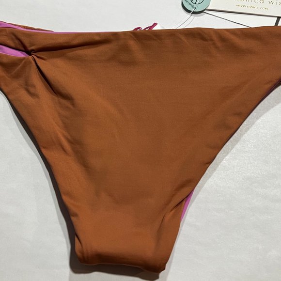 L'Space One Wave Reversible Bikini Top Size XS & Breakers Bikini Bottoms Size XS - Picture 3 of 5
